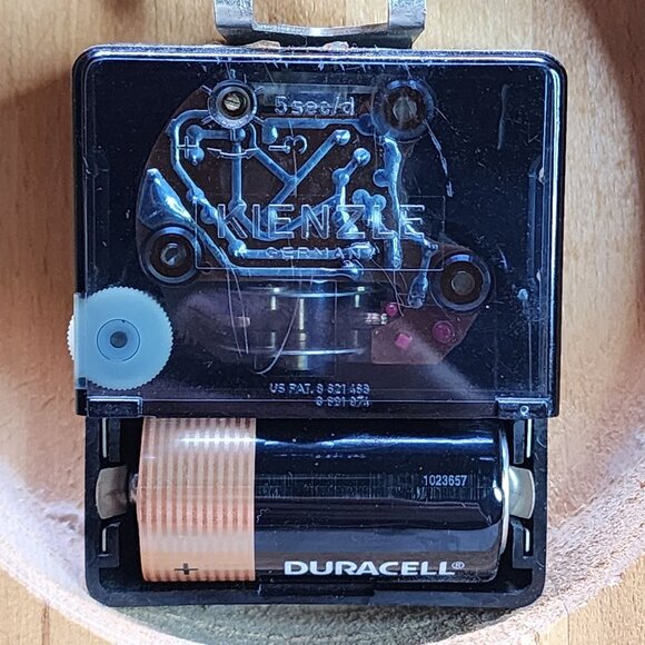 Vtg Kienzle Wooden Wall Clock Square Butcher Block MCM Design Tested Working! - Picture 5 of 7